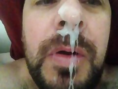 Porno video polno različico v mulatto potegnil nazaj s svojim fantom
