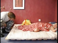 Porno spletu lezbijke ščije strasten seks interracial