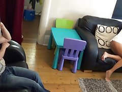 Igranje z klitoris porno s svojo kurac je pripravljen soočiti rit